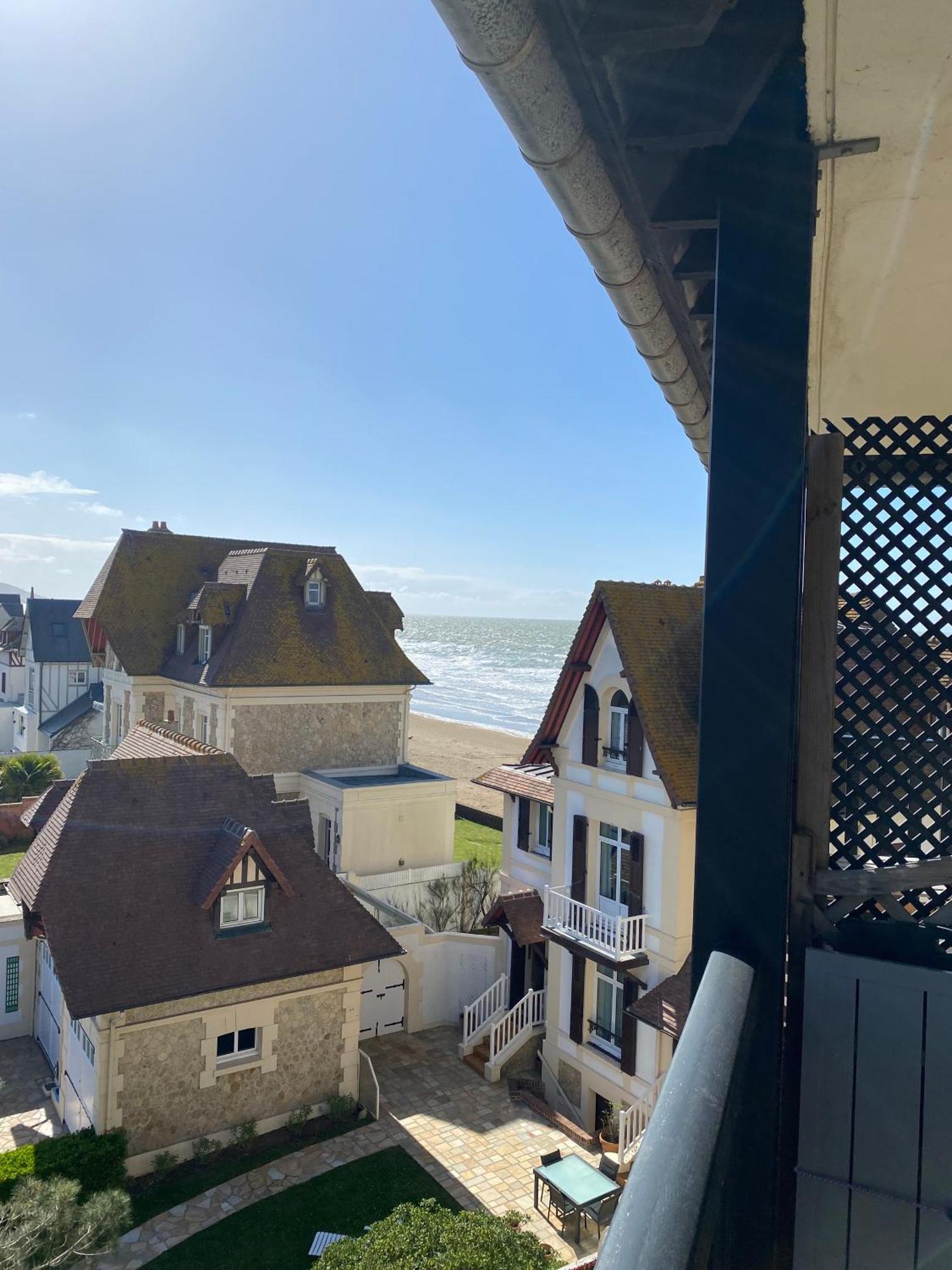 Beau Studio Au Bord De La Mer Blonville-sur-Mer Esterno foto